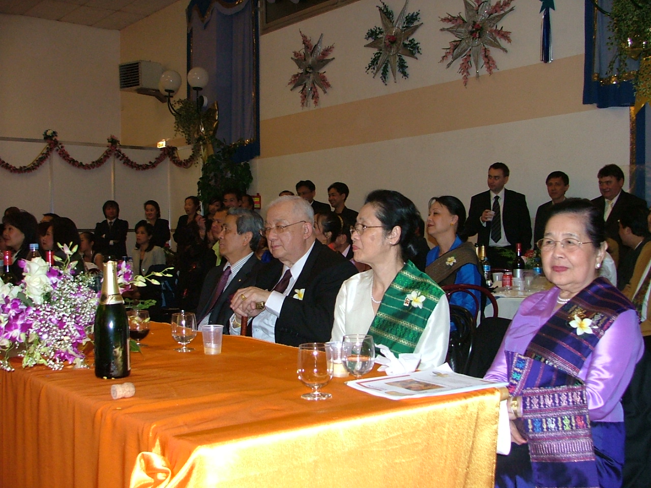 soirée pimay lao 2007associa.femmes lao en france 224.jpg